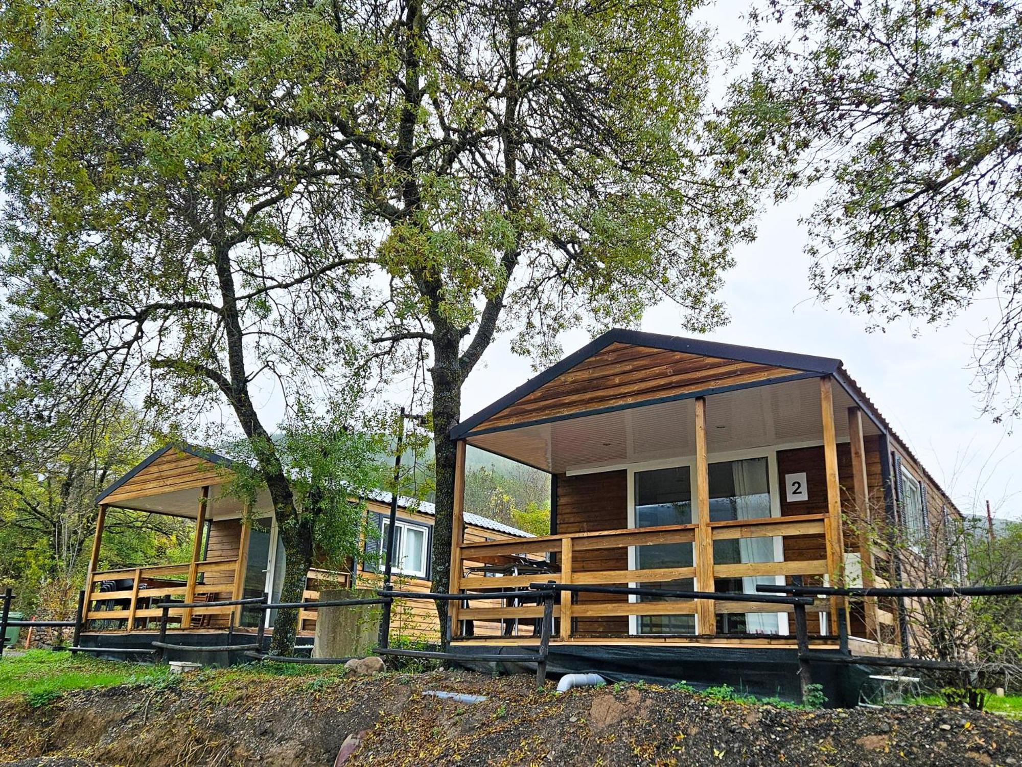 Bungalows Y Cabanas Solopuent Natur Castiello de Jaca Exterior foto